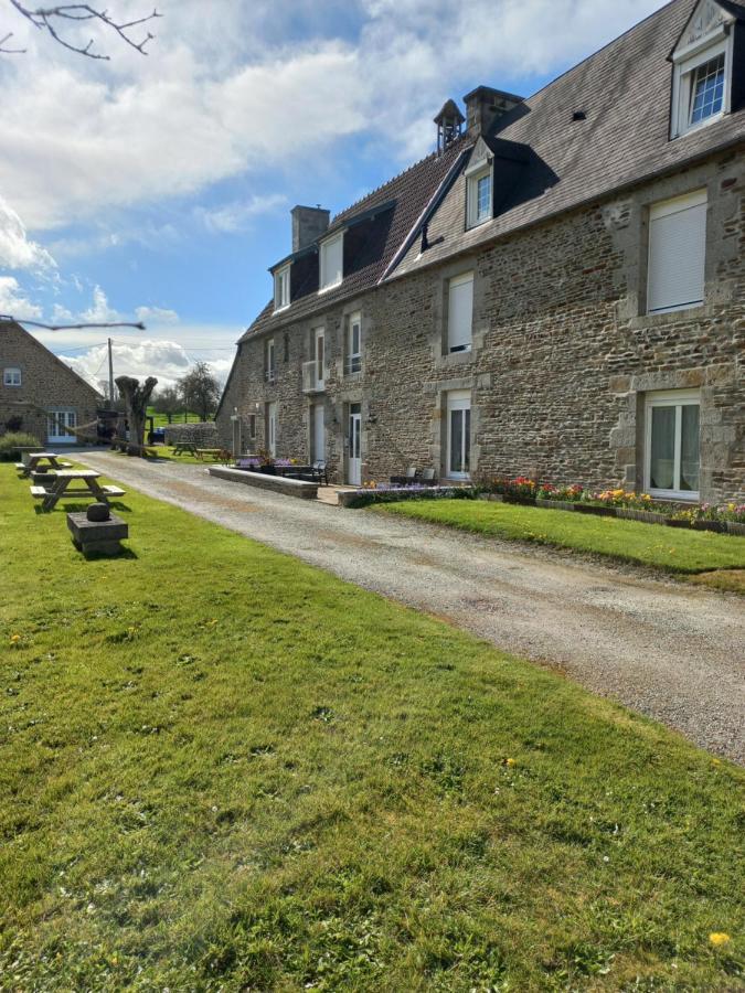 Gîtes de L'Aumondière Condé-sur-Noireau Extérieur photo