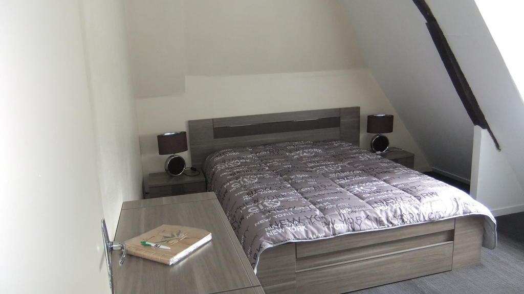 Gîtes de L'Aumondière Condé-sur-Noireau Chambre photo
